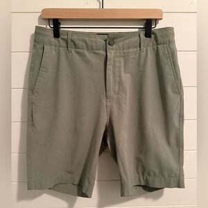 Faherty All Day Shorts Mens 32 Sage Green Stretch Hybrid Casual Travel Shorts